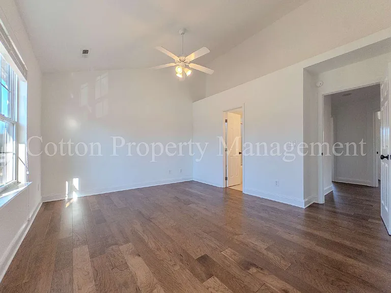 7106 Haven Way — Photo 17