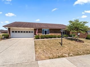 1148 Foxboro Rd, Springfield, OH 45503