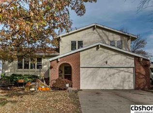 238 E West Plains Rd, Gretna, NE 68028