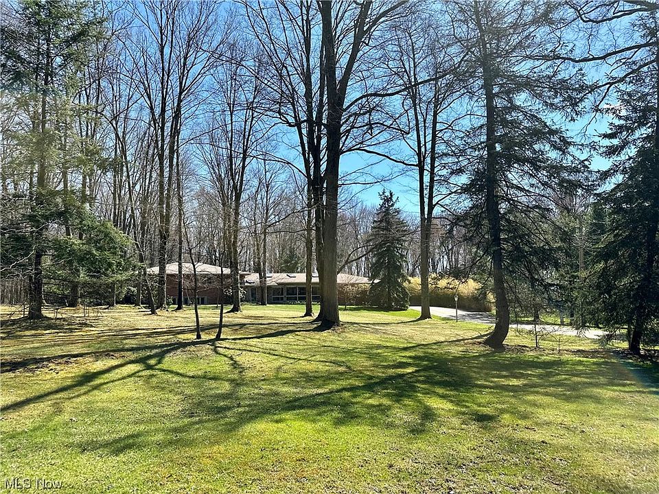 2605 Tibbetts Wick Rd, Hubbard, OH 44425 Zillow