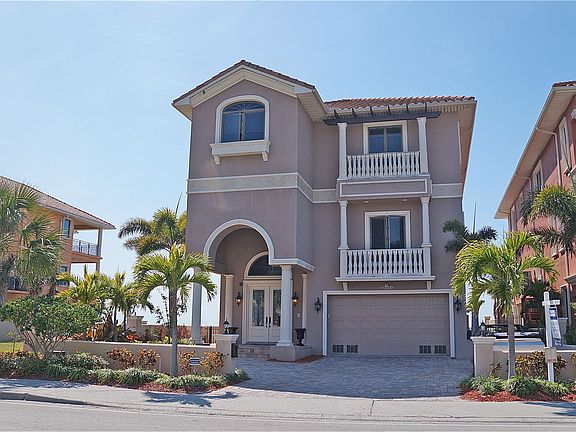 Beach Front - Gulf of Mexico
