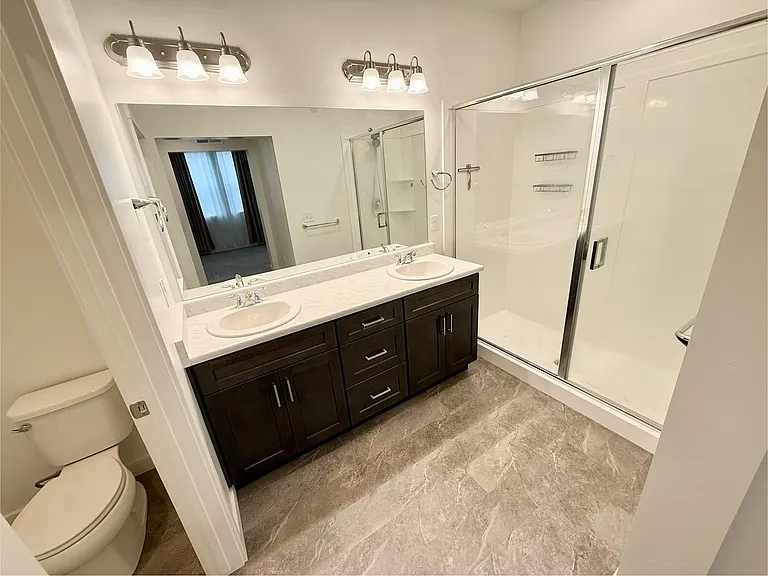 754 W Blue Magic Ln #101 — Photo 5