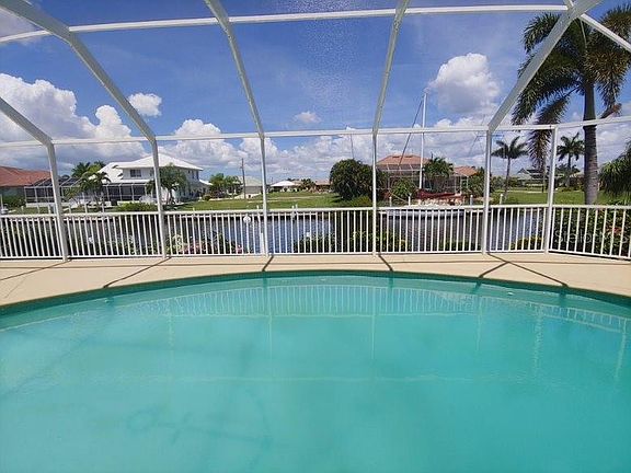 2nd image of 4811 Almar Dr