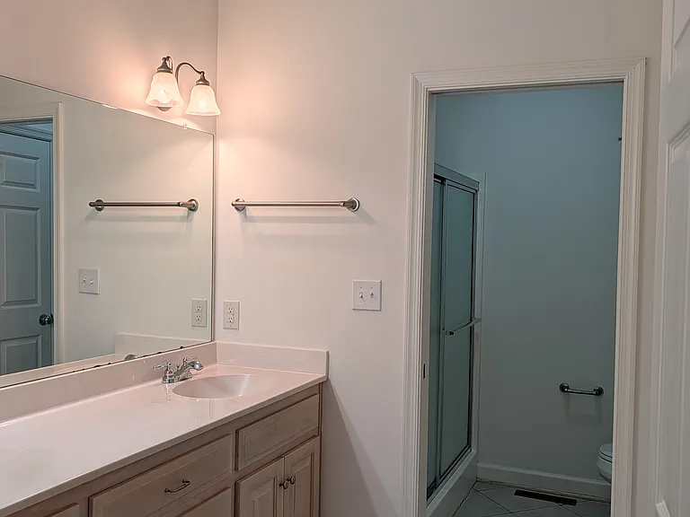 133 Bryant Dr — Photo 7