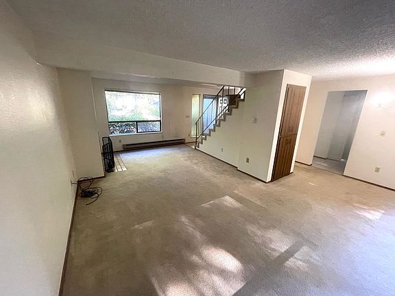 5th image of 2118 47th St NW Unit B