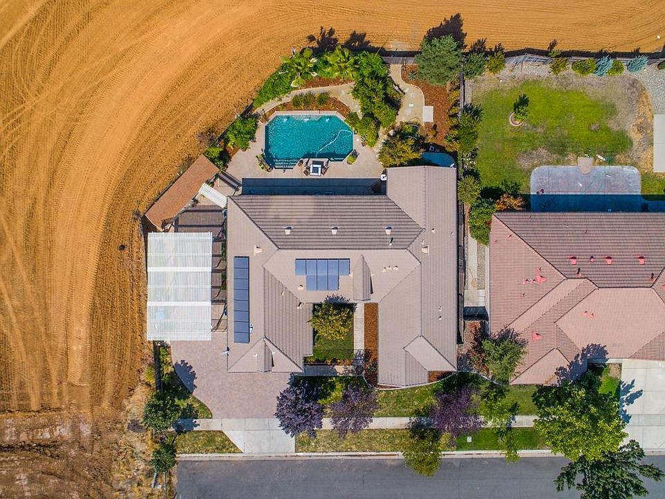1st image of 1133 Broad Acres Way