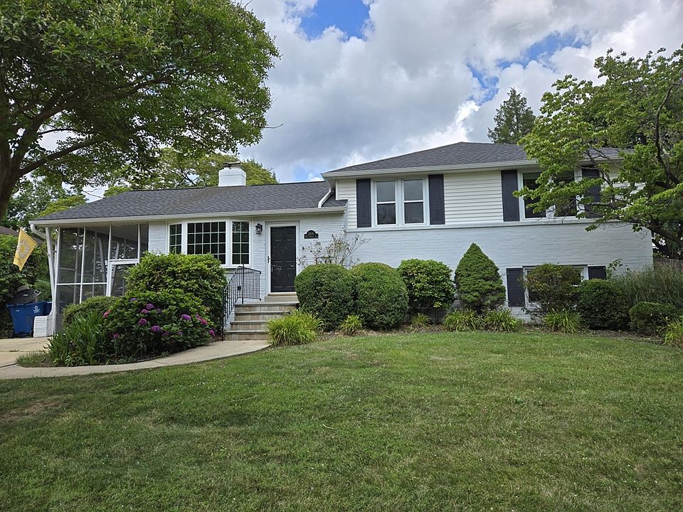 1st image of 2646 W Robino Dr