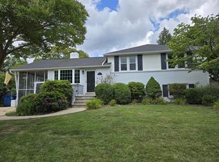2646 W Robino Dr, Wilmington, DE 19808
