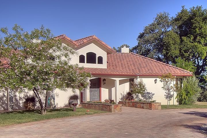 Front entrance to home