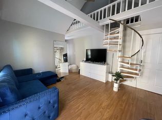 504 4th Ave S APT 2, Saint Petersburg, FL 33701