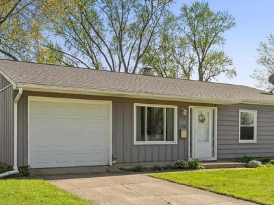 1520 Oakdale Dr, South Bend, IN, 46614