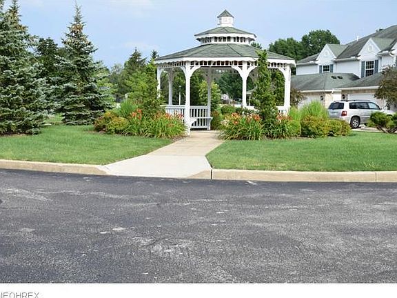 2nd image of 132 Sand Ct APT 3