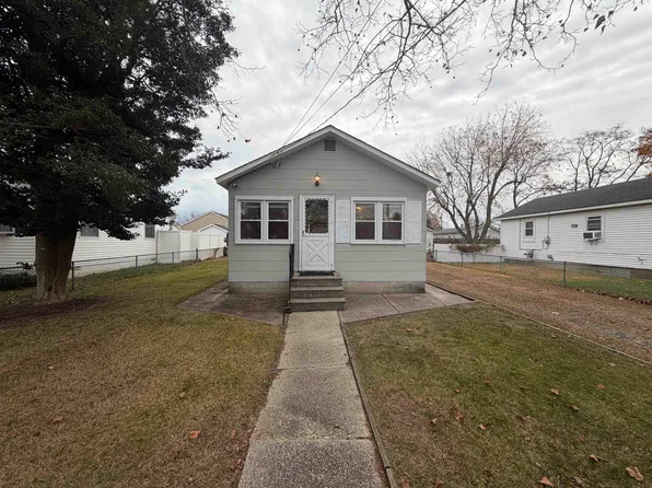 109 Iowa Ave, Villas, NJ 08251