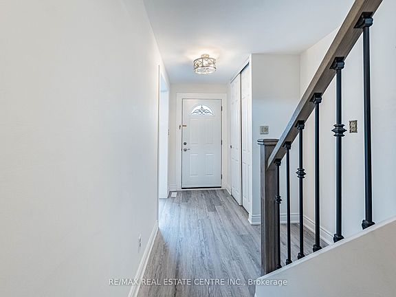3rd image of 11 Kirkland Rd