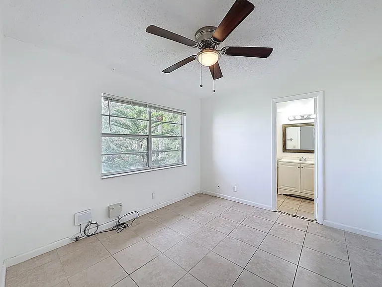 235 Lake Dora Dr — Photo 48