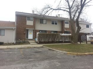 838 White Oak Ln, University Park, IL 60484