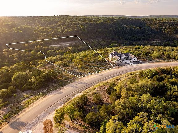 3rd image of 1333 Powder Ridge Rd