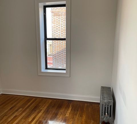 4th image of 300 Sullivan Pl APT F11