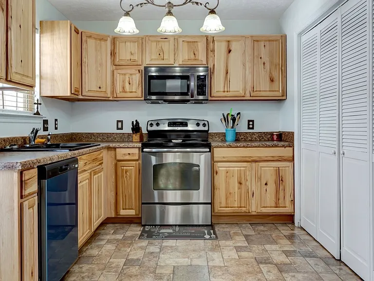 102 Fresca Ct — Photo 10