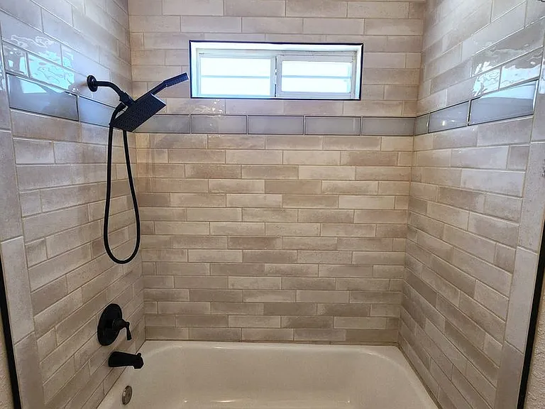1535 Vajillo Ln — Photo 31