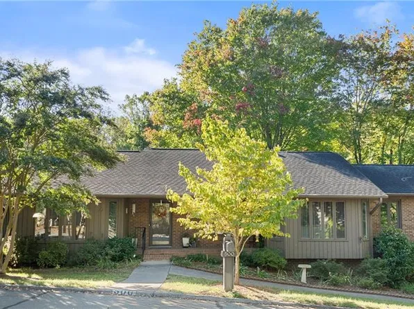 500 Ridgehaven Cir, Winston Salem, NC 27104