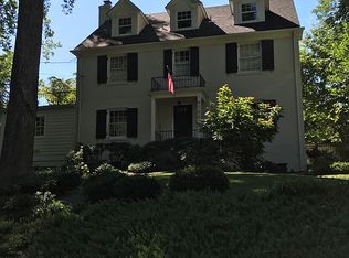 4700 Jamestown Rd, Bethesda, MD 20816