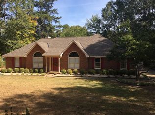 64 Lakeshore Ln, Ellerslie, GA 31807