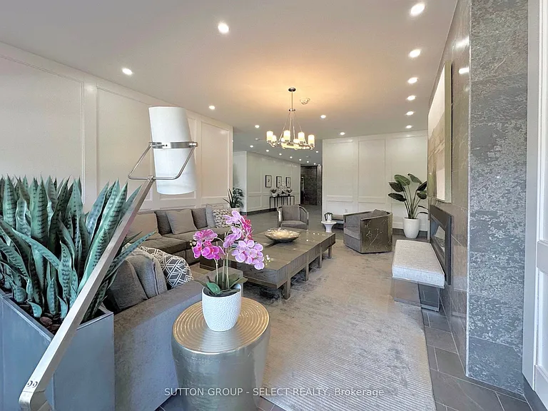 260 Villagewalk Blvd #314 — Photo 6
