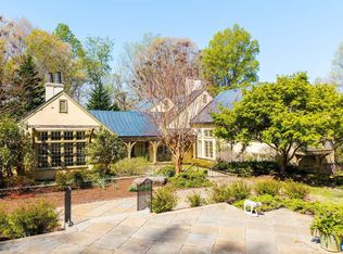 353 Bloomfield Rd, Charlottesville, VA 22903