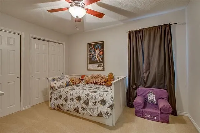 2309 Claremont Ct — Photo 24