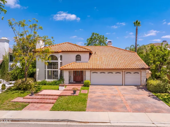 5627 Middle Crest Dr, Agoura Hills, CA 91301