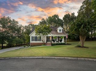 228 Vineyard Dr, Tunnel Hill, GA 30755