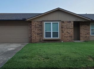 112 W Edgewater St, Broken Arrow, OK 74012