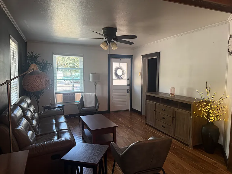 704 Whipple Ave — Photo 11
