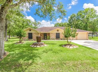 223 County Road 193, Alvin, TX 77511