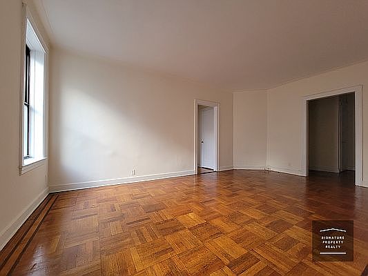 4th image of 45-11 43rd Ave #2K