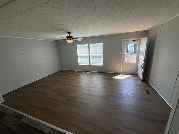 4th image of 4169 Shelly Dr #4169