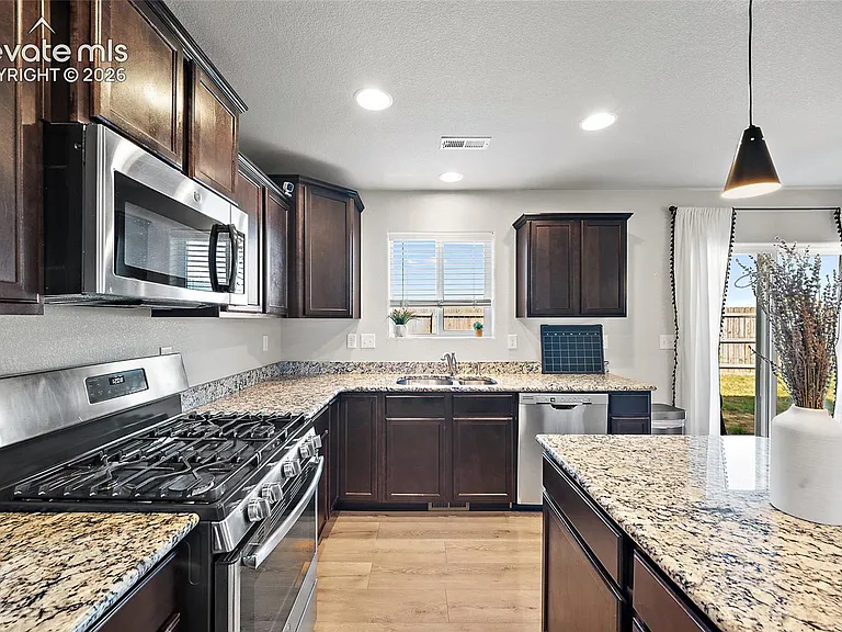 11482 Moonrock Hts — Photo 8