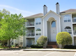 522 Rivertree Ln, Winston Salem, NC 27103