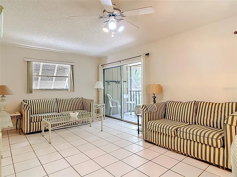 110 Cypress Woods Ct #7D — Photo 10