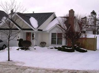 54 Genesee View Trl, Rochester, NY 14623