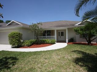 1179 SW Hogan St, Port Saint Lucie, FL 34983