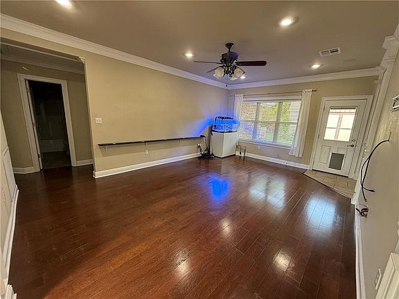 2nd image of 3901 Jacob Dr