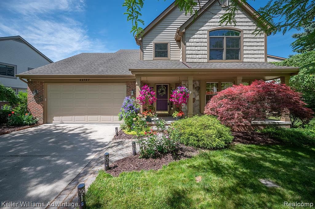 42797 Brookstone Dr Novi MI 48377 Zillow