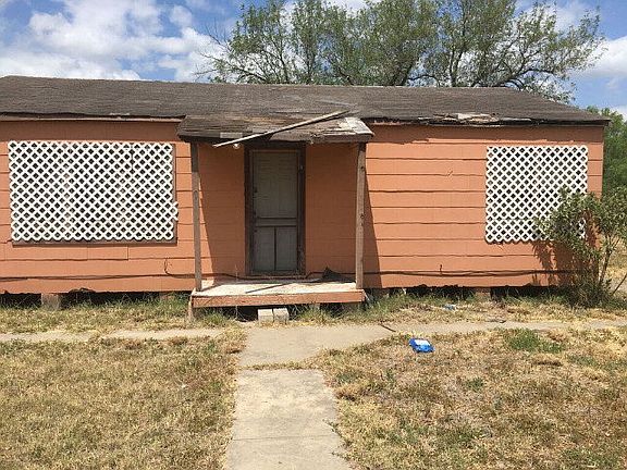 4th image of 1622 Scobey Ave