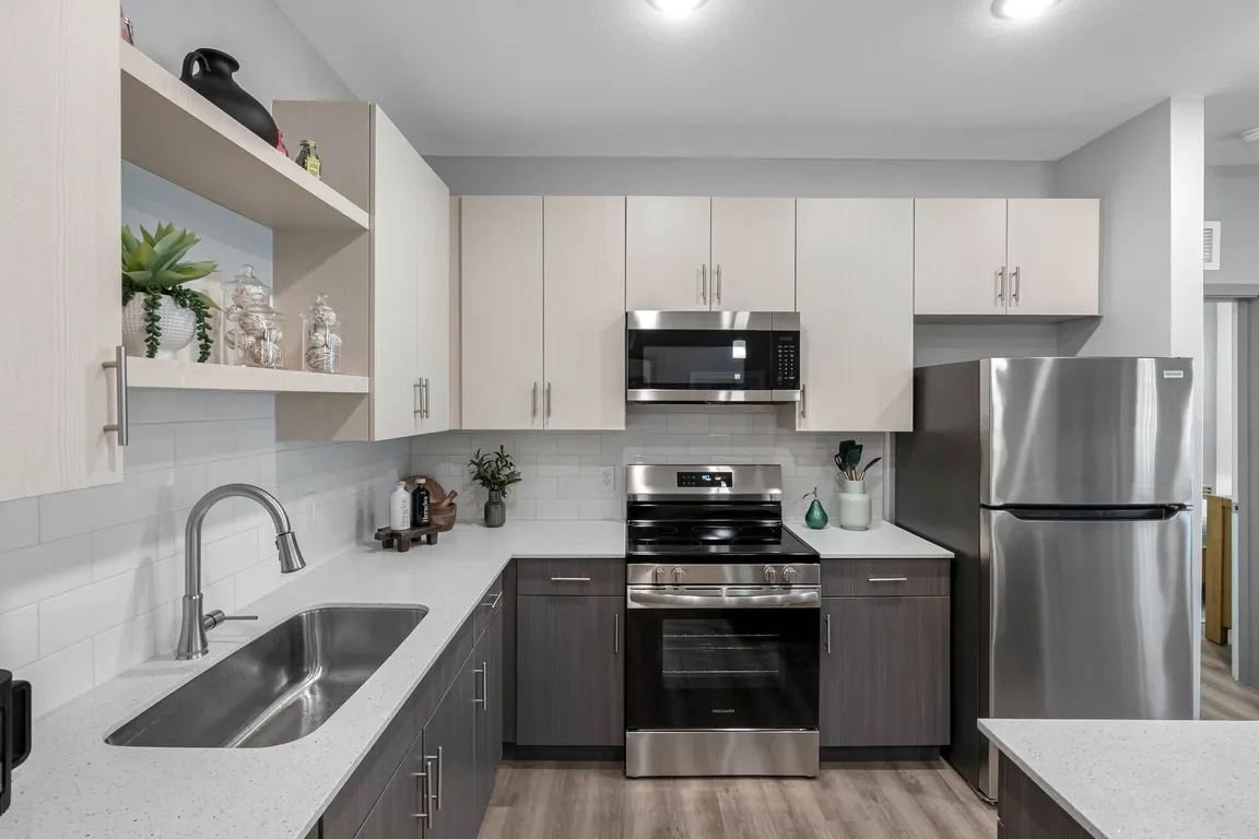 Montego Reserve apartments community photo