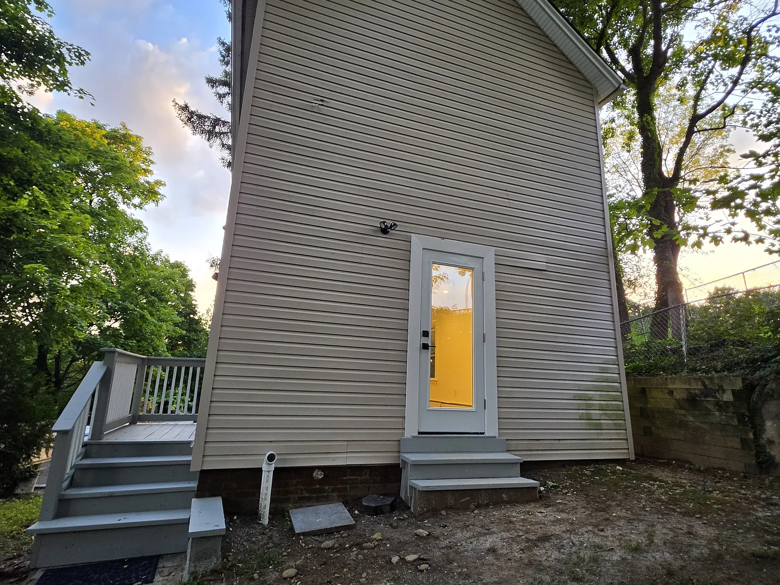 2 bed, $3,750 — Photo 3