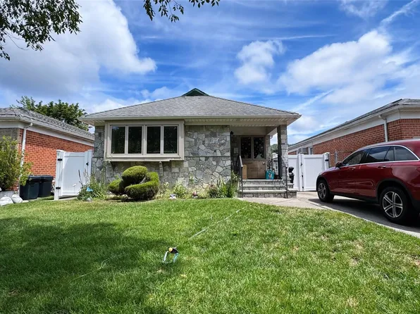 56-07 231th St, Bayside, NY 11364