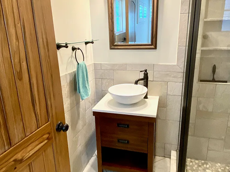 11319 Martha St — Photo 17