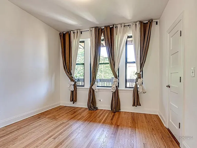 1216 W Thorndale Ave — Photo 9